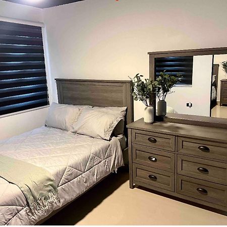 North Breeze Guest House 1 Levittown Ngoại thất bức ảnh