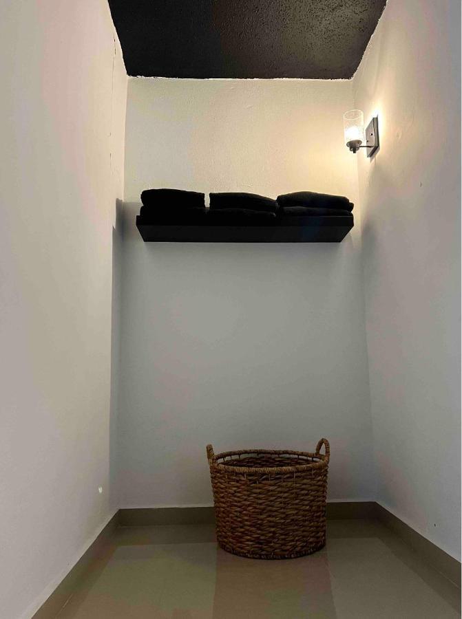 North Breeze Guest House 1 Levittown Ngoại thất bức ảnh
