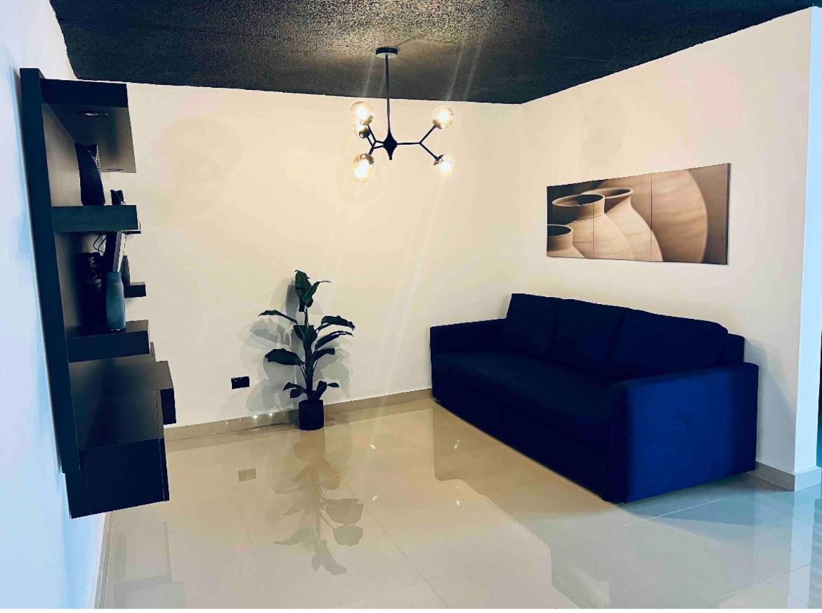 North Breeze Guest House 1 Levittown Ngoại thất bức ảnh