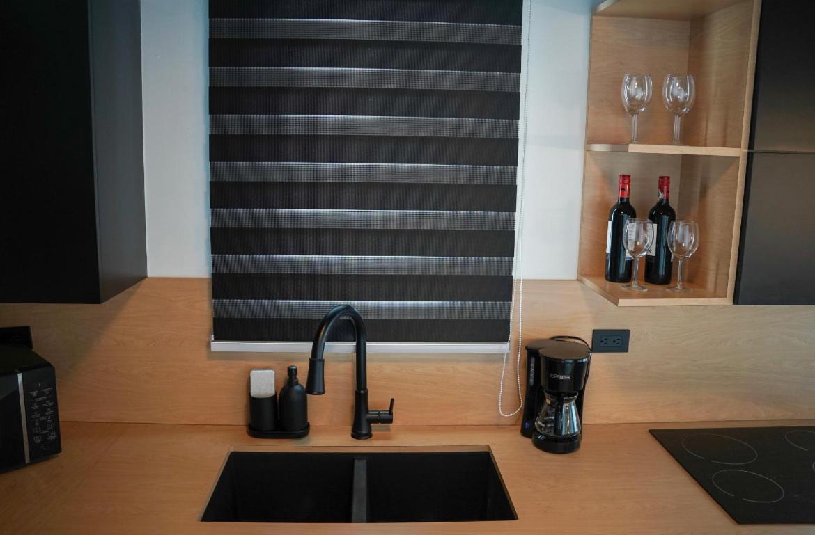 North Breeze Guest House 1 Levittown Ngoại thất bức ảnh
