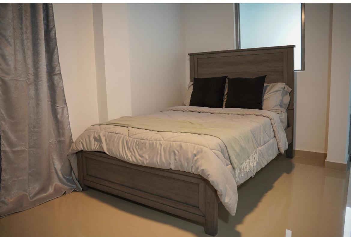 North Breeze Guest House 1 Levittown Ngoại thất bức ảnh