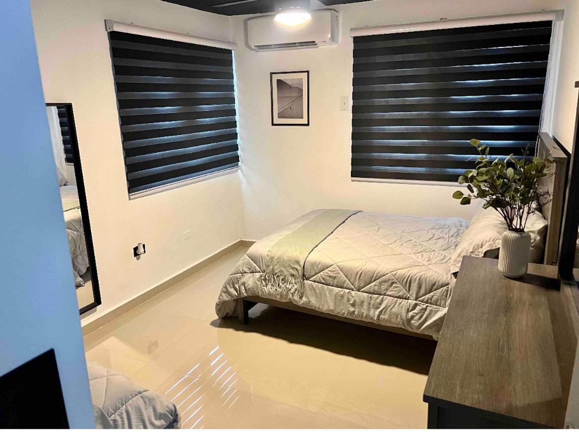 North Breeze Guest House 1 Levittown Ngoại thất bức ảnh
