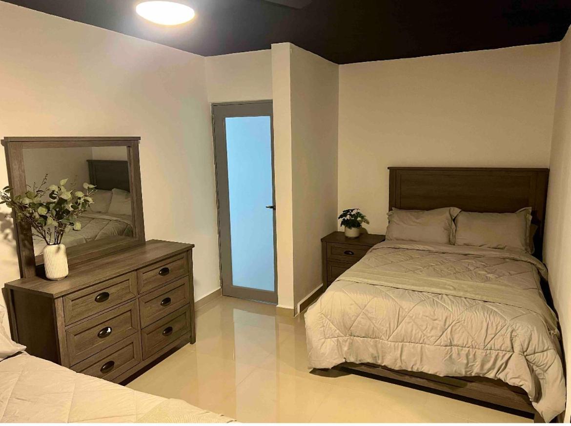 North Breeze Guest House 1 Levittown Ngoại thất bức ảnh